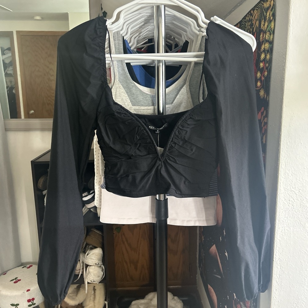 Blue Blush long sleeve NWT